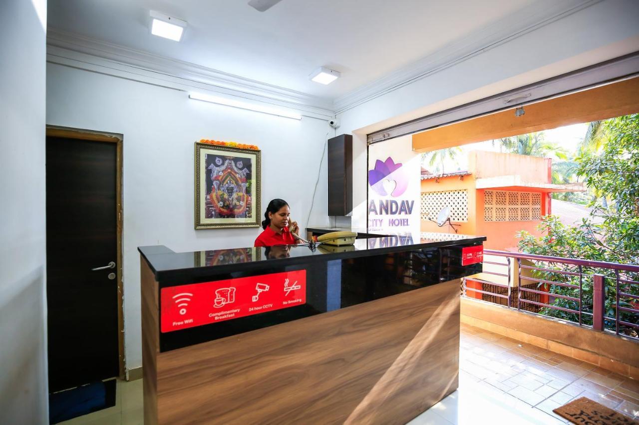 Oyo 18647 Pandav City Hotel Madgaon Exterior photo